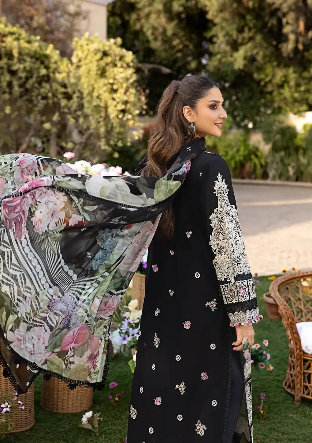 Fatima -ZF 046 - Luxury Lawn 3PC Chikenkari Heavy Embroidered Suit | Unstitched Summer Luxe '26