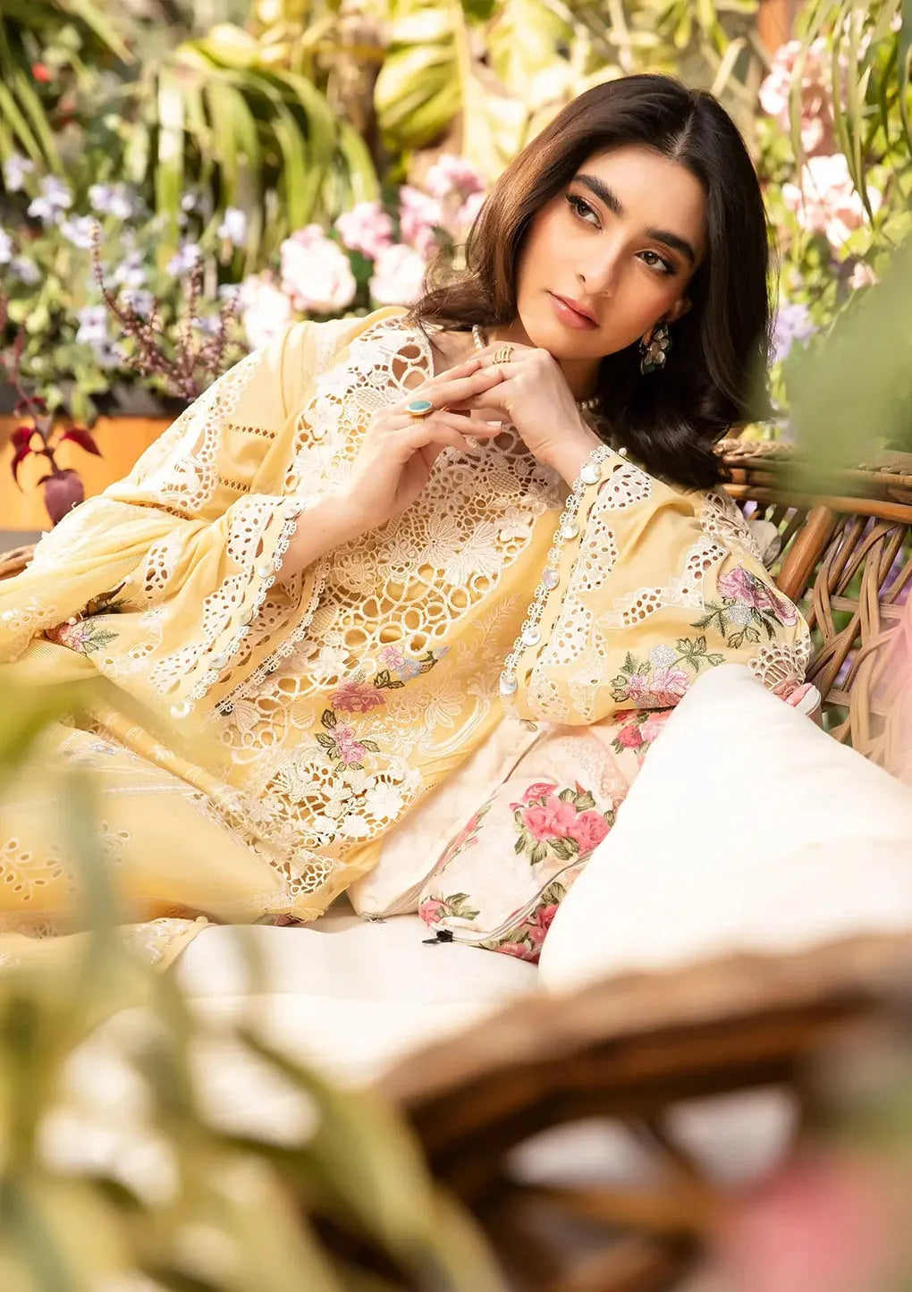 Dua -ZF 056 - Luxury Lawn 3PC Chikenkari Heavy Embroidered Suit | Unstitched Summer Luxe '26