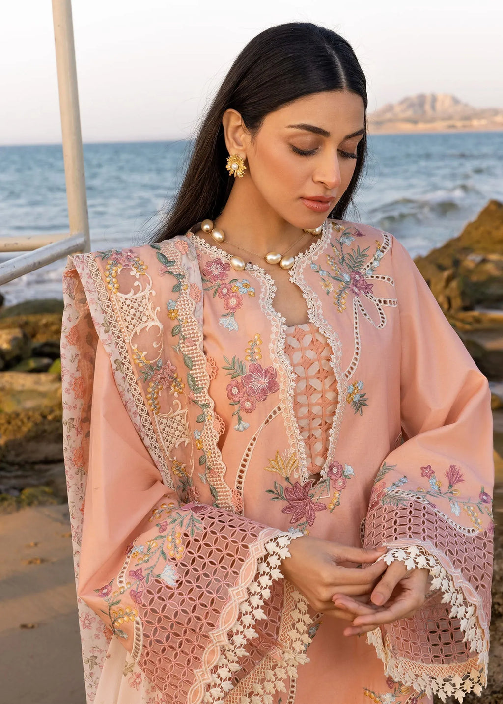 Hande - Luxury Lawn 3PC Chikenkari Heavy Embroidered Suit | KB-066 Unstitched Summer Luxe '26
