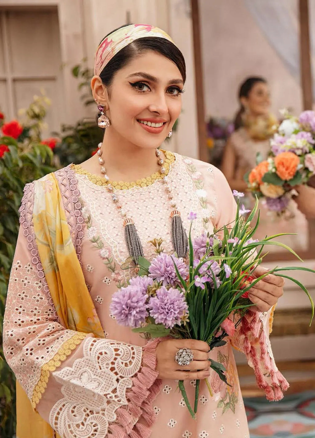 Nilofer - Luxury Lawn 3PC Chikenkari Heavy Embroidered Suit | ZF-062 Unstitched Summer Luxe '26