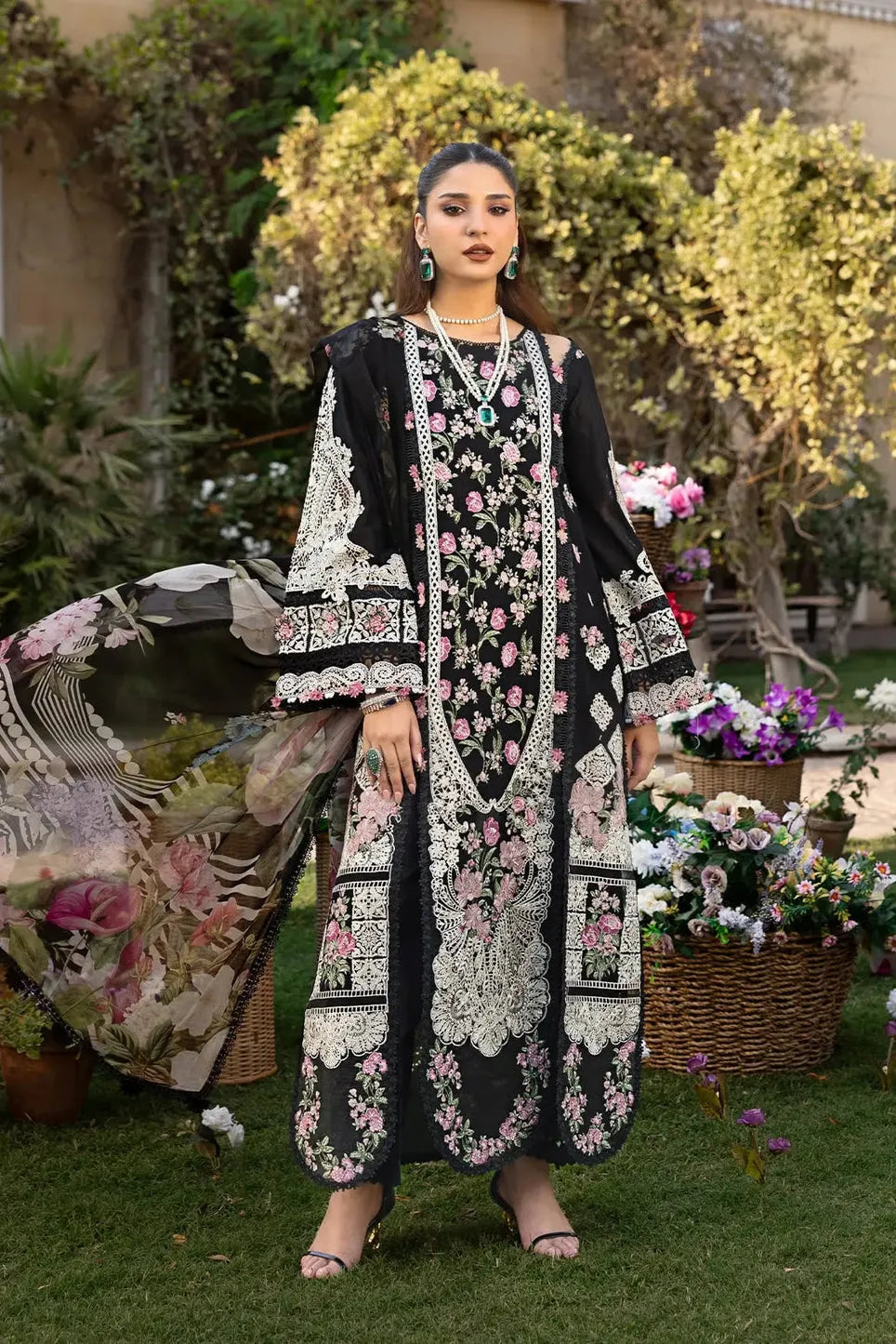Fatima -ZF 046 - Luxury Lawn 3PC Chikenkari Heavy Embroidered Suit | Unstitched Summer Luxe '26
