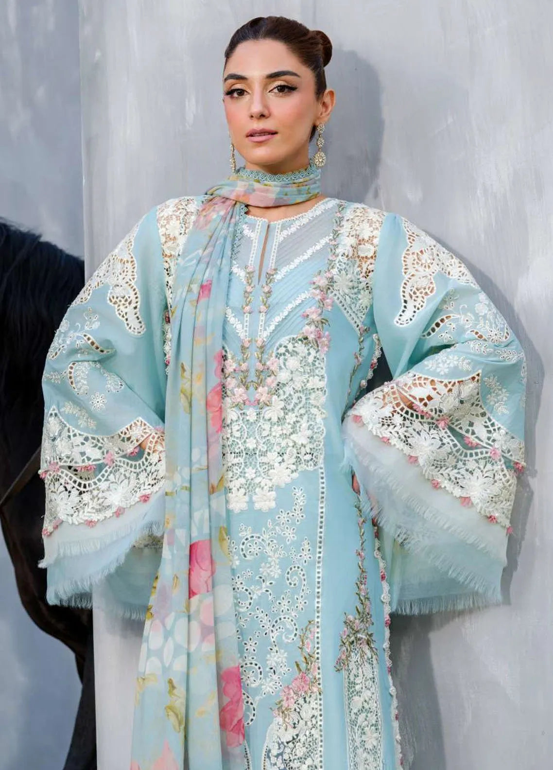 Roshna - Luxury Lawn 3PC Chikenkari Heavy Embroidered Suit | Unstitched Summer Luxe '26