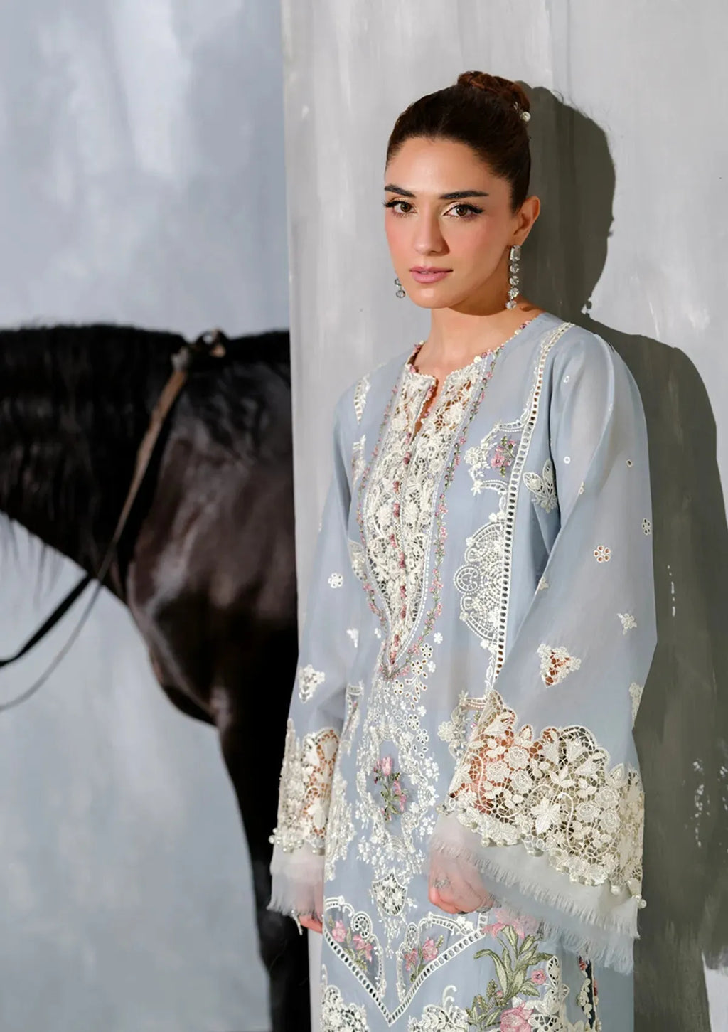 Eman - Luxury Lawn 3PC Chikenkari Heavy Embroidered Suit | Unstitched Summer Luxe '26