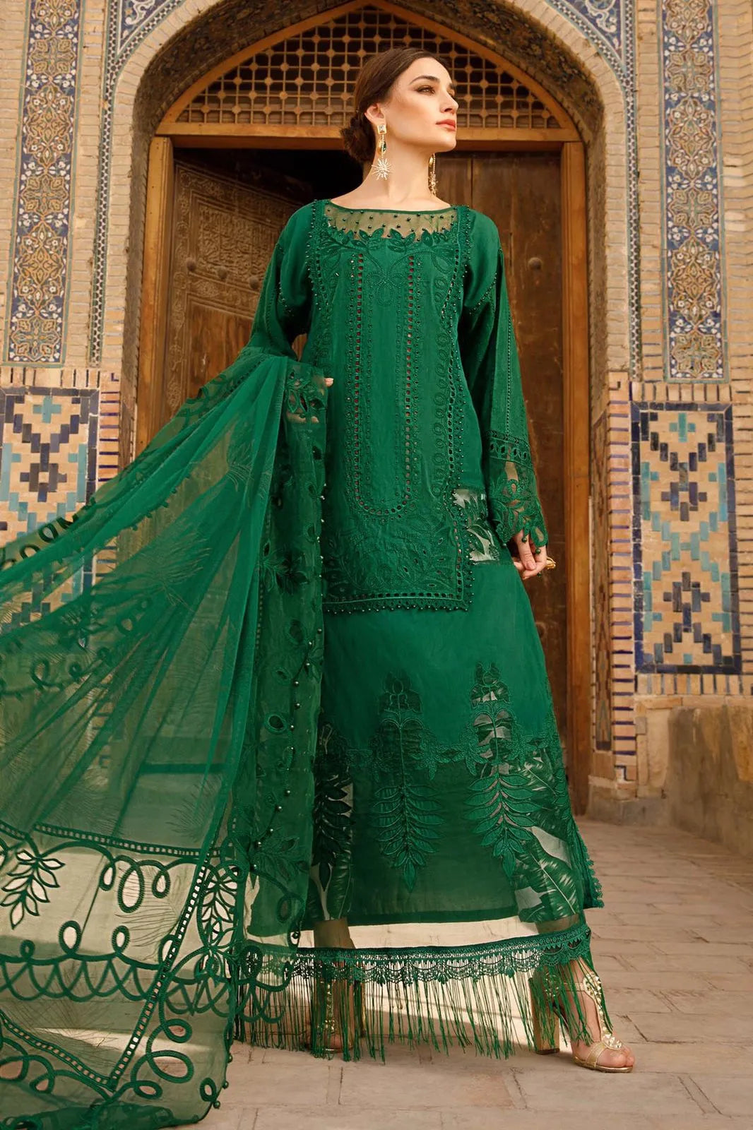 Leyla - Luxury Lawn 3PC Chikenkari Heavy Embroidered Suit | KB-065 Unstitched Summer Luxe '26