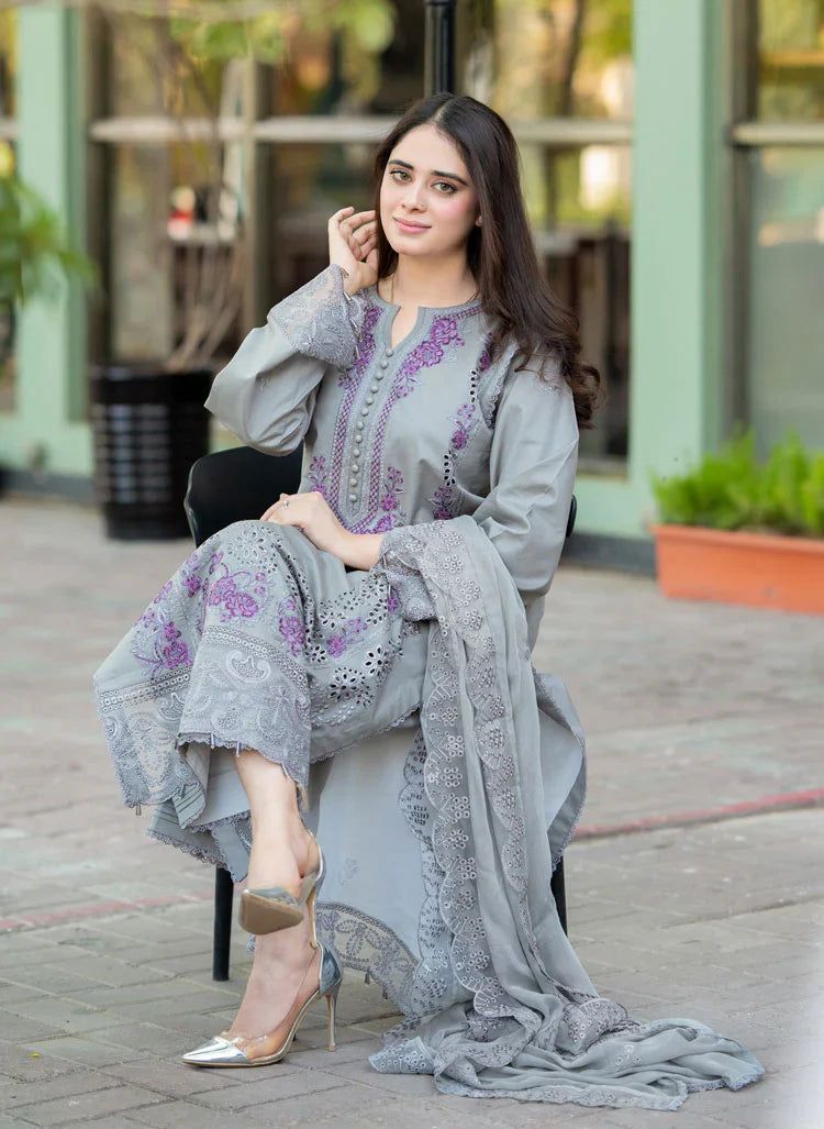 Mahsa - Luxury Lawn 3PC Chikenkari Heavy Embroidered Suit | KB-091 Summer Luxe '26