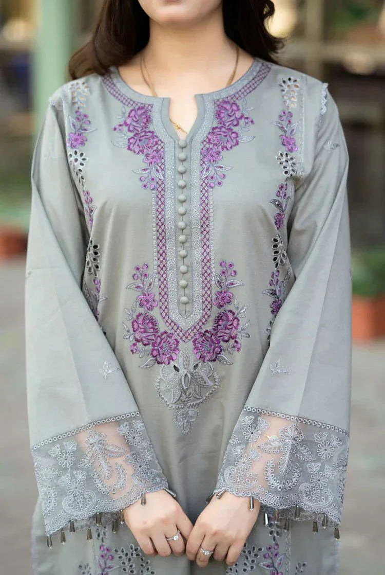 Mahsa - Luxury Lawn 3PC Chikenkari Heavy Embroidered Suit | KB-091 Summer Luxe '26